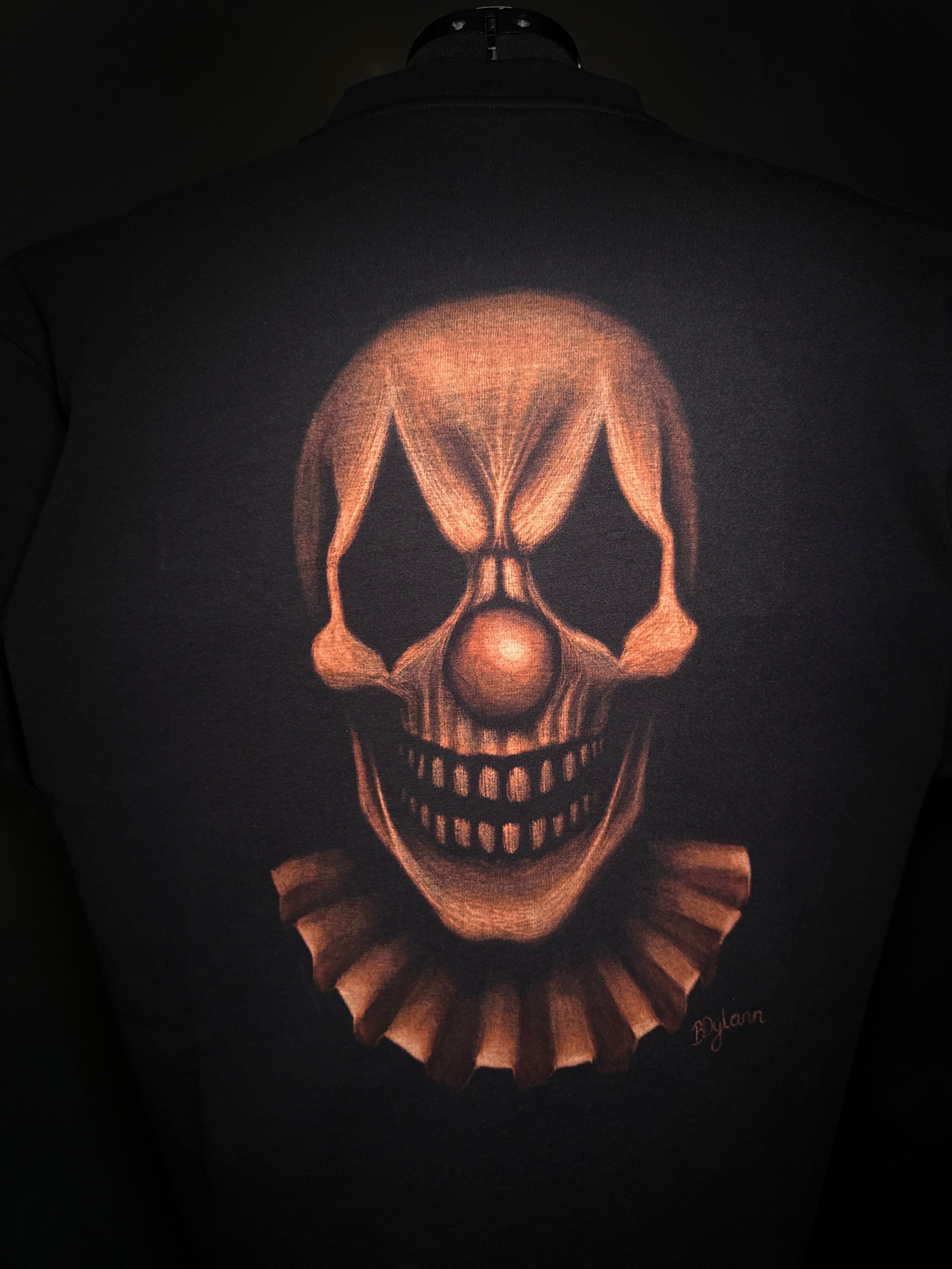 M T-Shirt - BEHIND THE CURTAIN