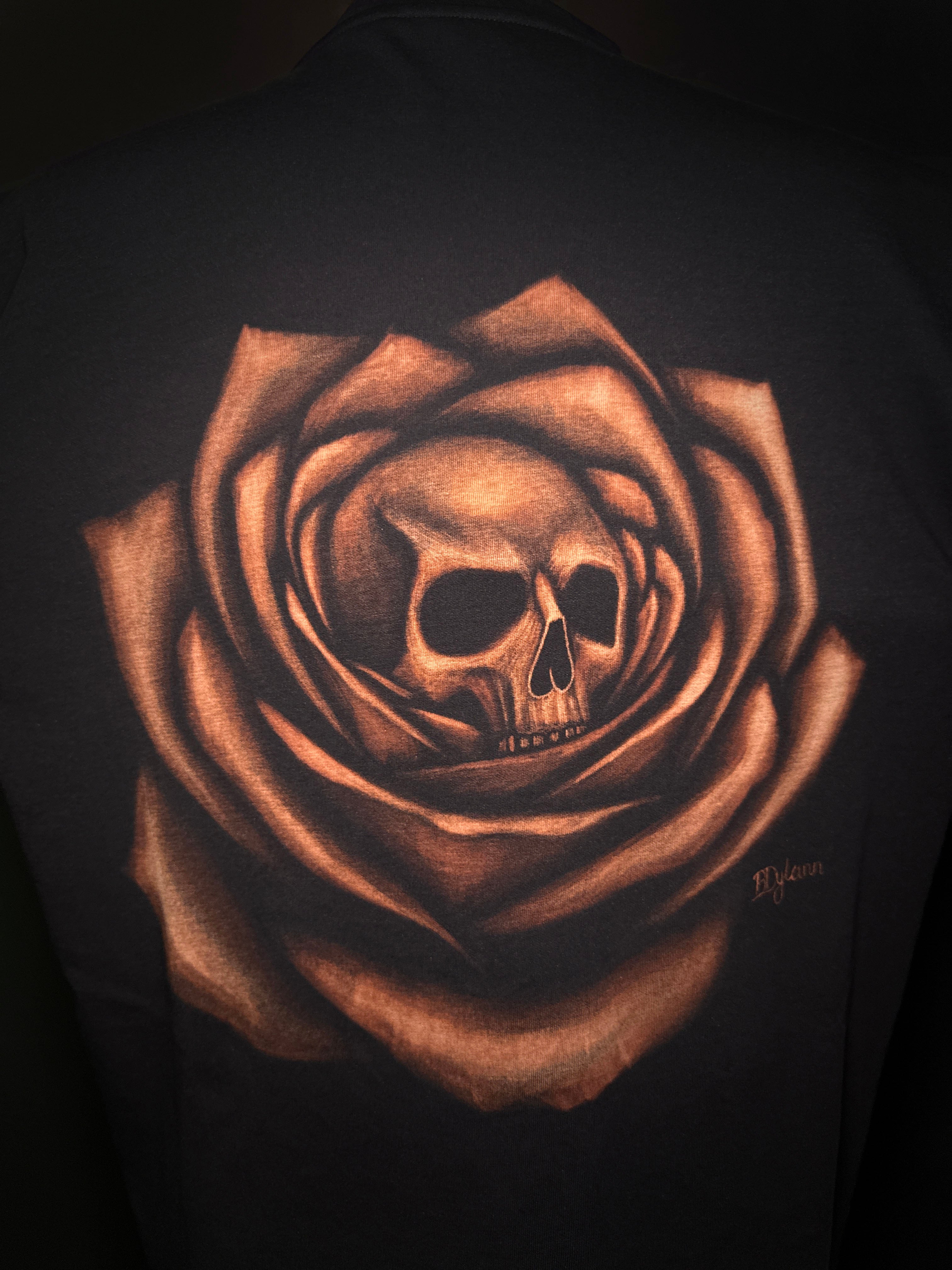S T-Shirt - ENCHANTED